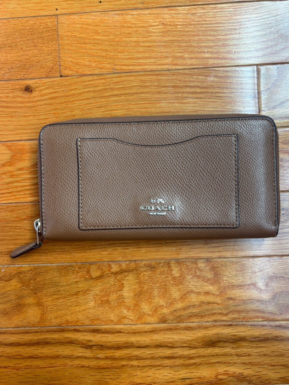 Coach Signature Taupe Brown Pebbled Leather Zip Accordion Wallet